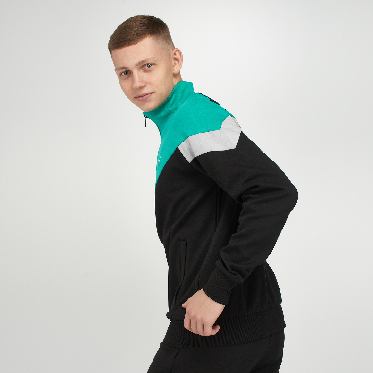 Олимпийка Puma Mercedes 59803501