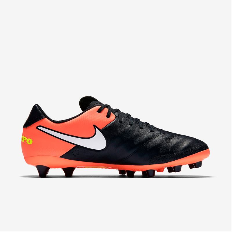 Бутсы Nike Tiempo Genio II Leather AG-Pro 844399-018 