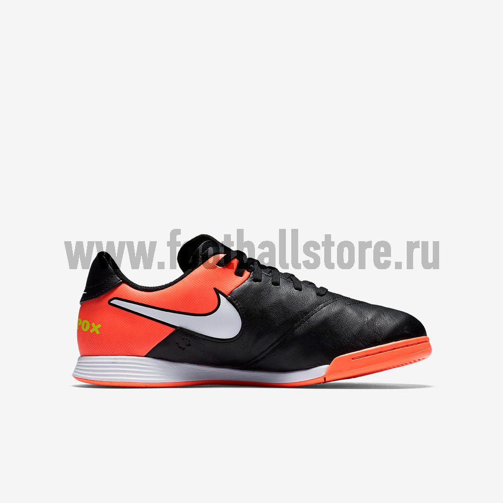 Обувь для зала Nike TiempoX Legend VI IC JR 819190-018 