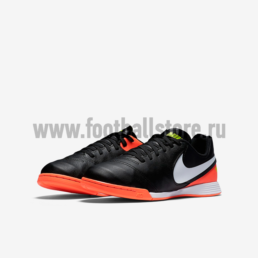 Обувь для зала Nike TiempoX Legend VI IC JR 819190-018 