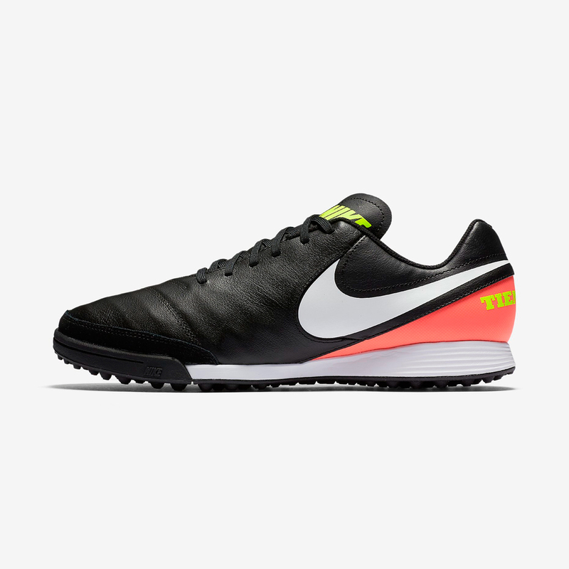 nike tiempox genio ii