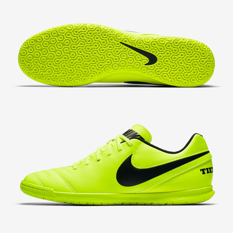 Обувь для зала Nike Tiempo Rio III IC 819234-707