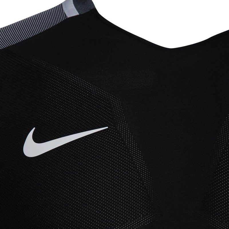 Футболка игровая Nike  Vapor I 833039-010