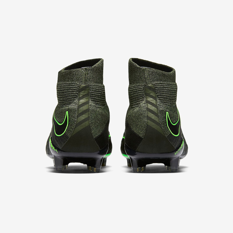 Бутсы Nike Hypervenom Phantom 3 DF TC FG 852552-033