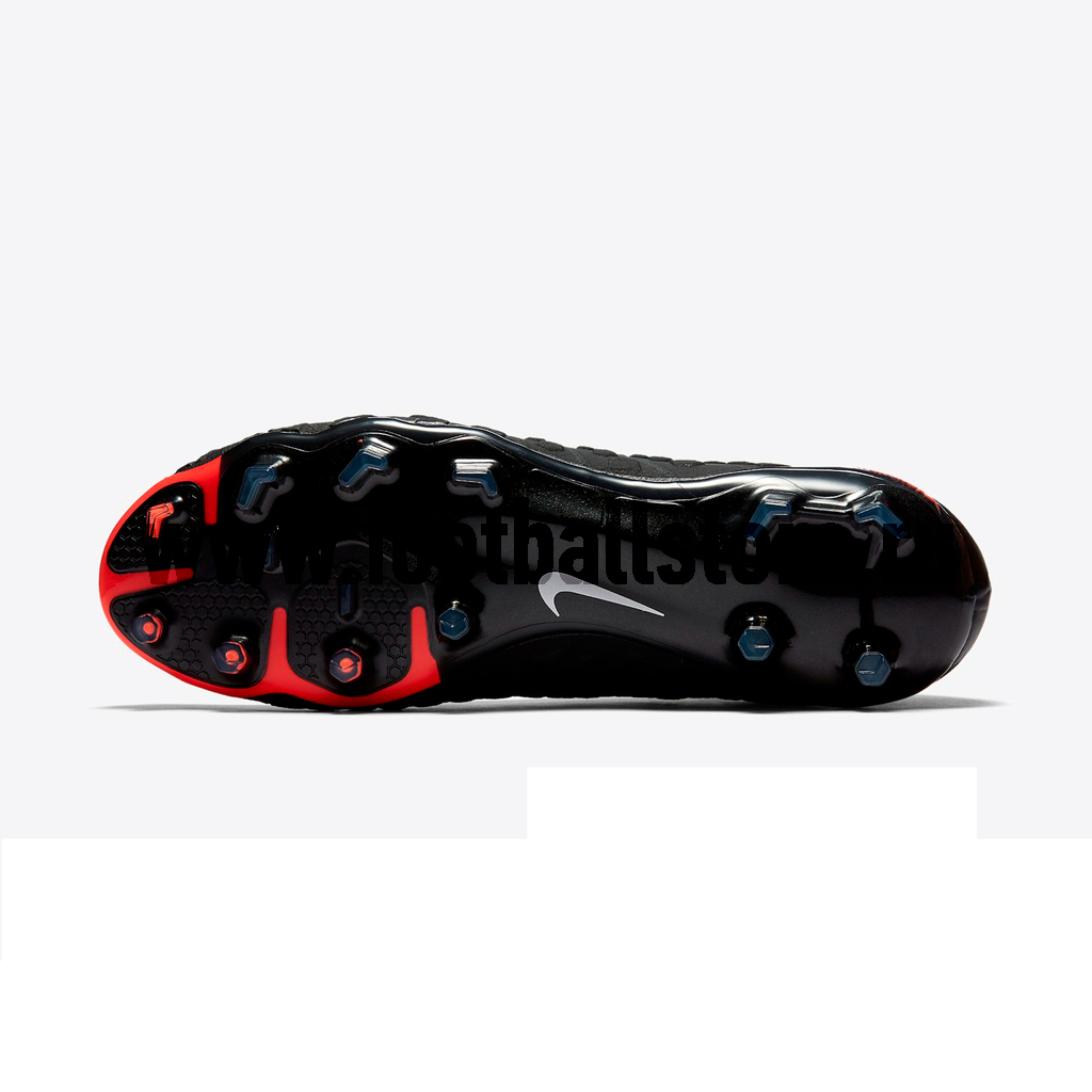 Бутсы Nike HyperVenom Phantom III DF FG 860643-001 