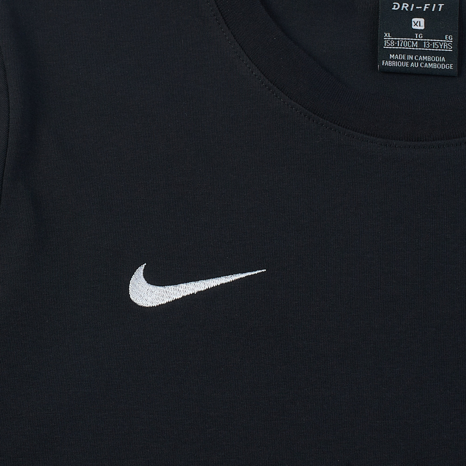 Футболка подростковая Nike Team Club Blend Tee 658494-010