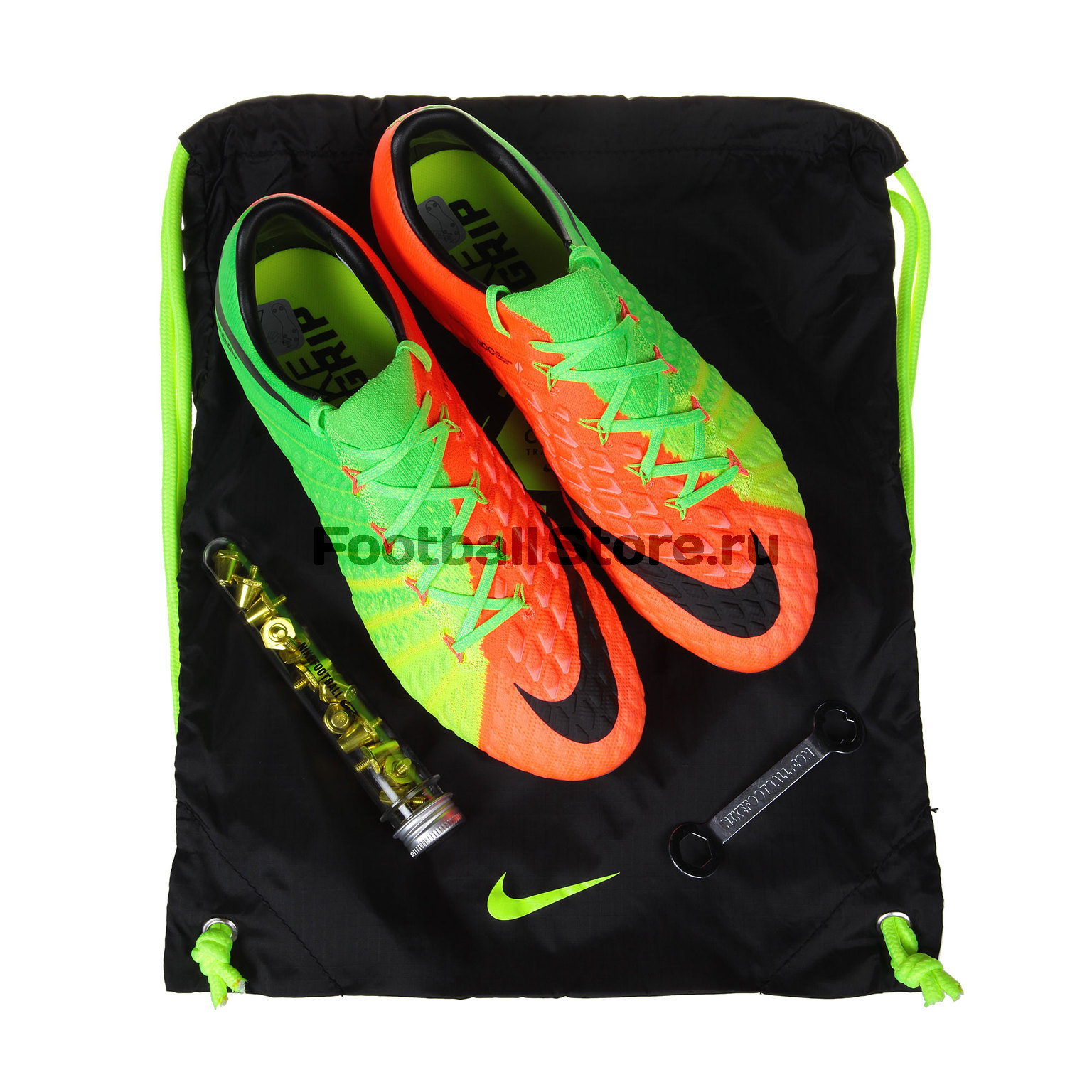 Бутсы Nike Hypervenom Phantom 3 SG Pro 889285-303 