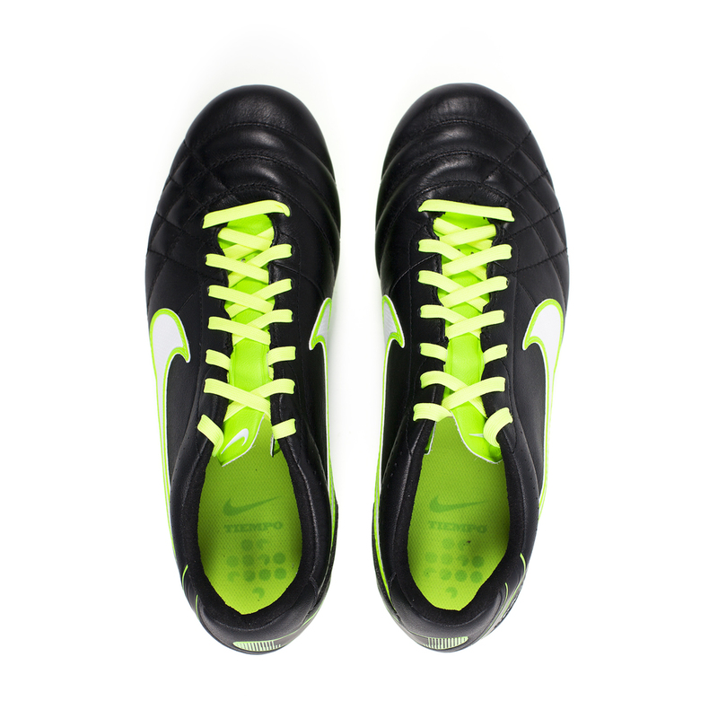 Бутсы Nike Tiempo Flight FG 453959-013