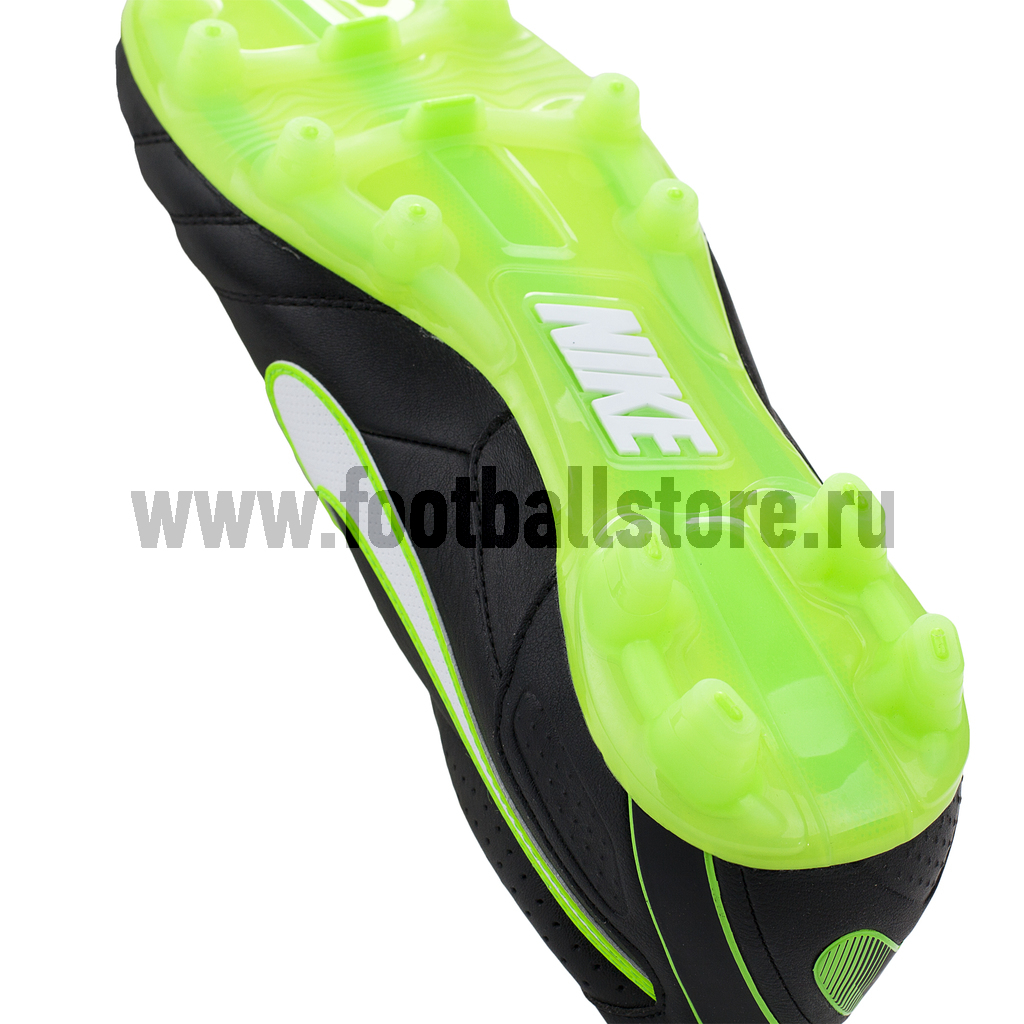 Бутсы Nike Tiempo Flight FG 453959-013