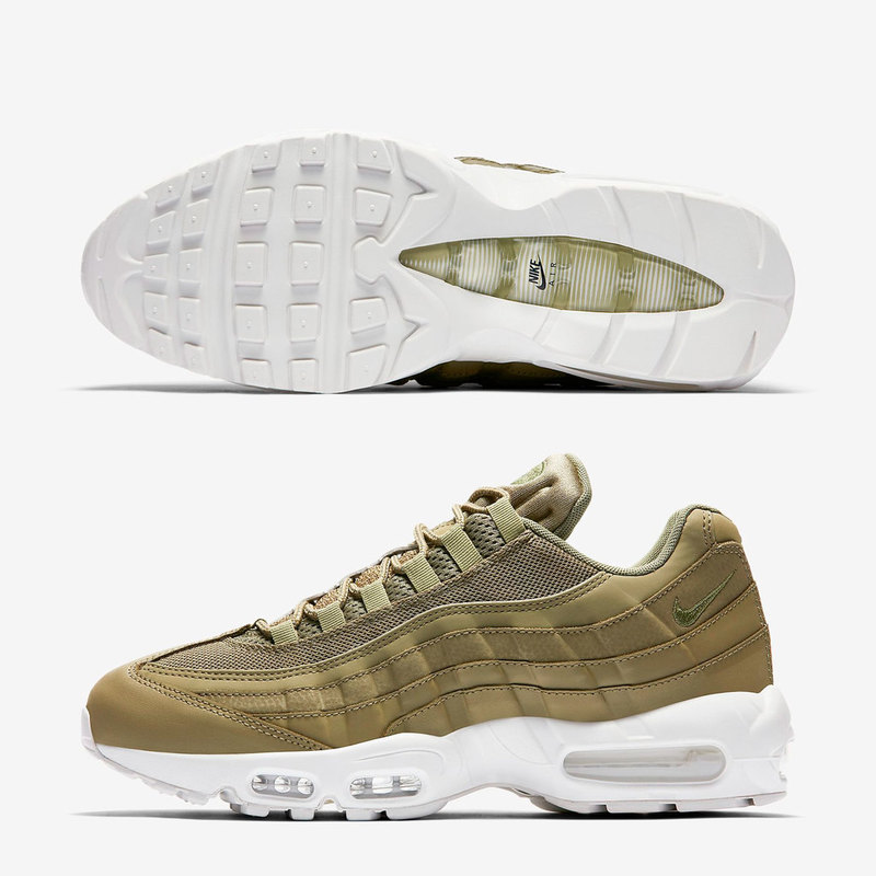 Nike Air Max 95 Essential 749766 201 footballstore
