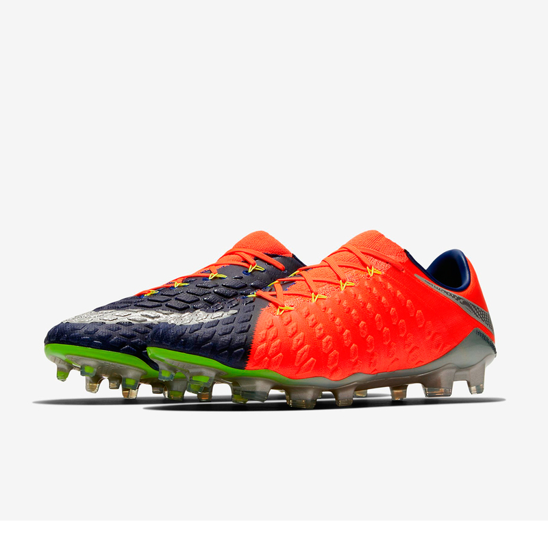 Бутсы Nike Hypervenom Phantom III FG 852567-409 