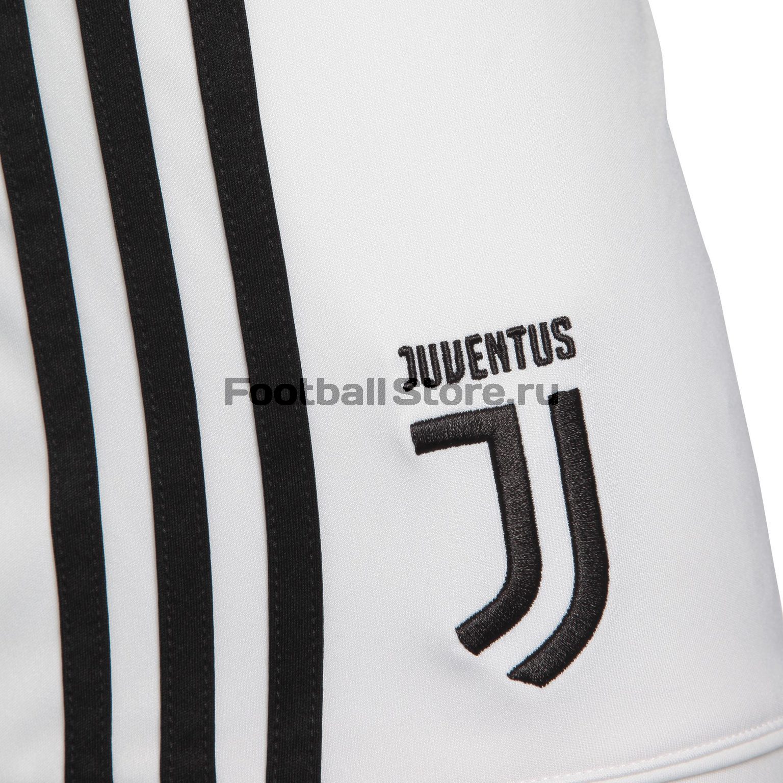 Шорты домашние игровые Adidas Juventus 2017/18