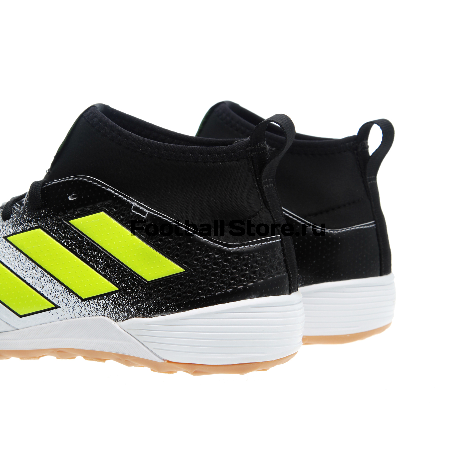 Обувь для зала Adidas Ace Tango 17.3 IN CG3707