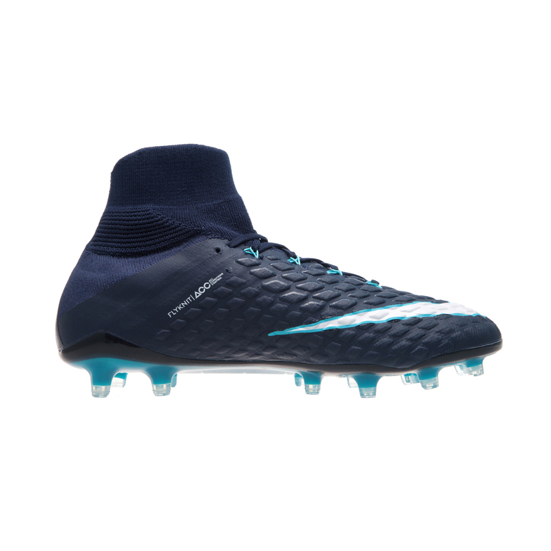 Бутсы Nike HyperVenom Phantom III DF FG 860643-414