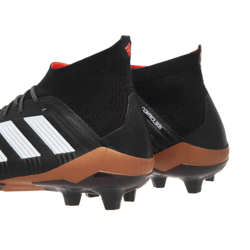 Бутсы Adidas Predator 18.1 FG BB6354 