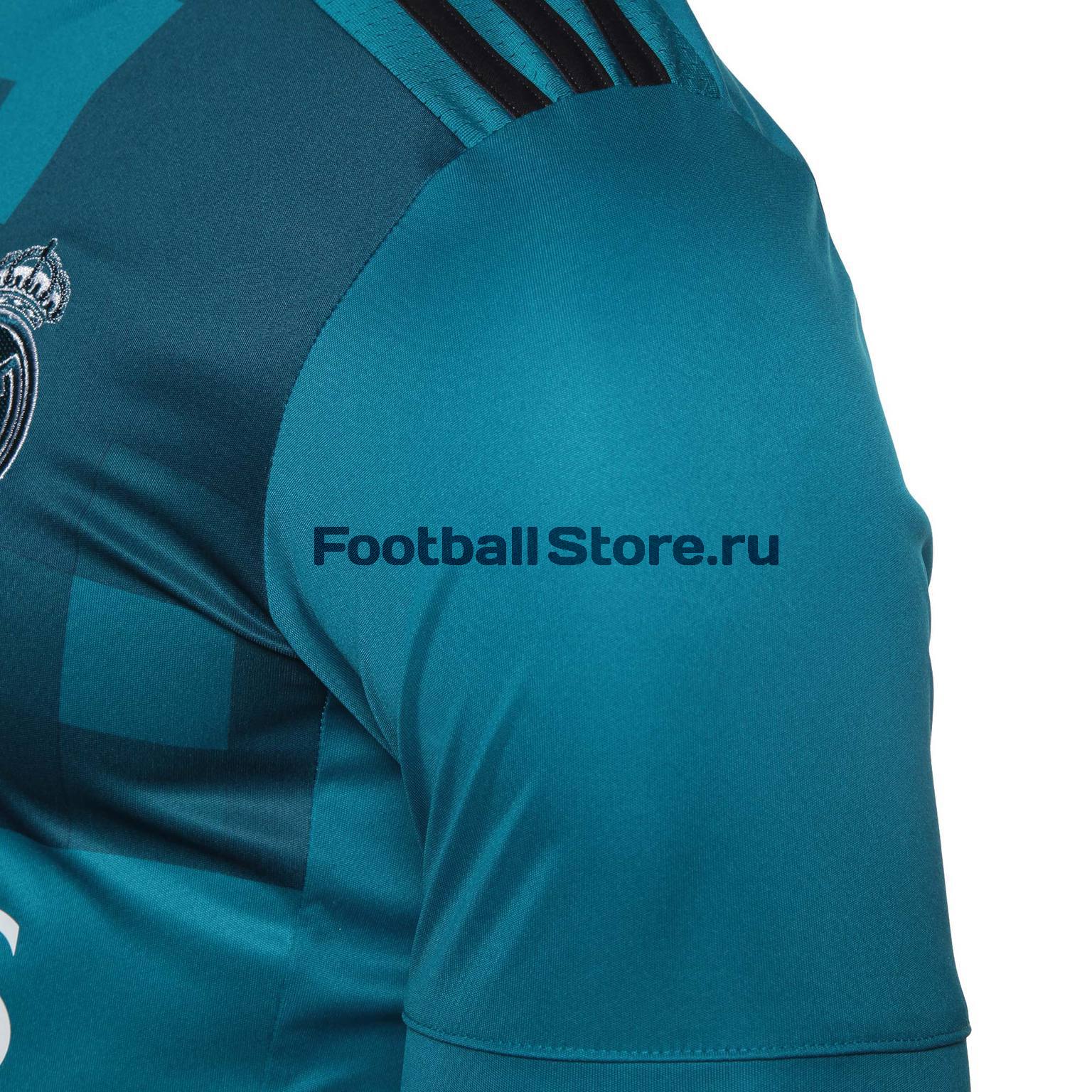 Реплика игровой футболки Adidas Real Madrid BR3539