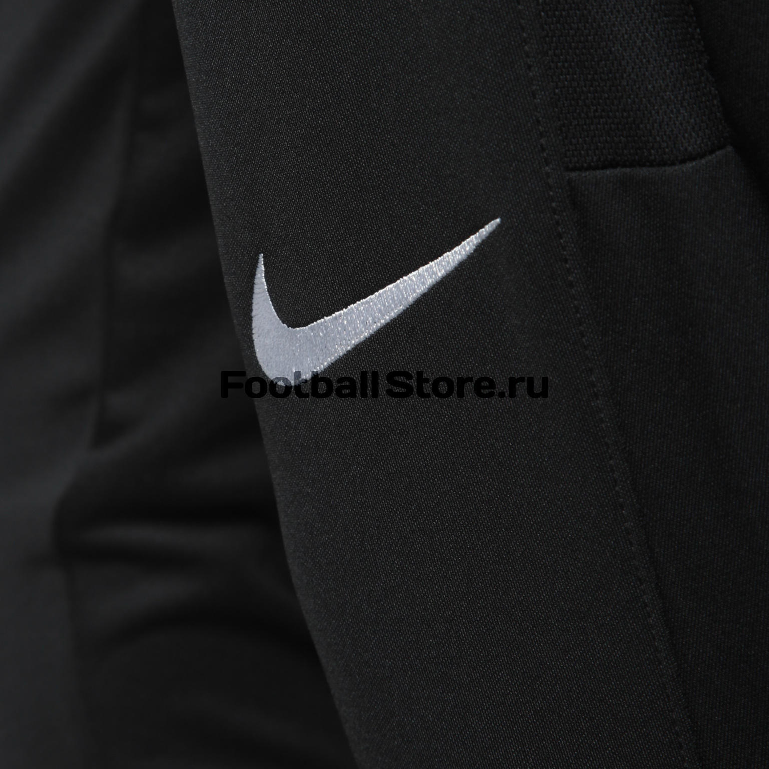 Бриджи тренировочные 3/4 Nike Dry Academy18 Pant 893793-010