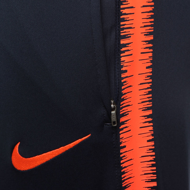 Брюки Nike Barcelona Dry Squad Pant AA3518-451