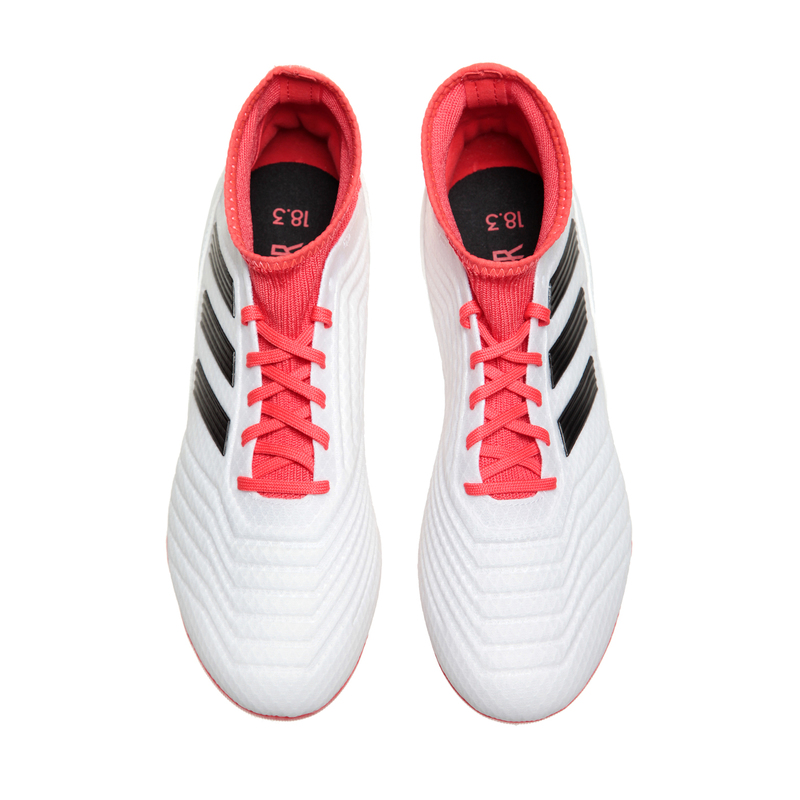 Бутсы Adidas Predator 18.3 FG CM7667