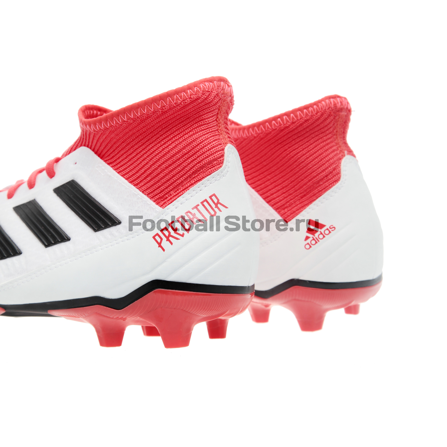 Бутсы Adidas Predator 18.3 FG CM7667