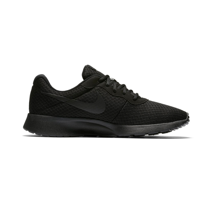 Nike Tanjun 812654 001 footballstore