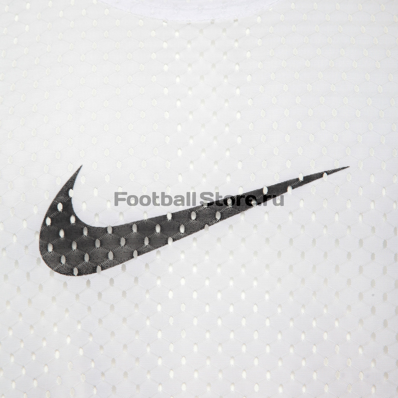 Тренировочная манишка Nike 910936-100