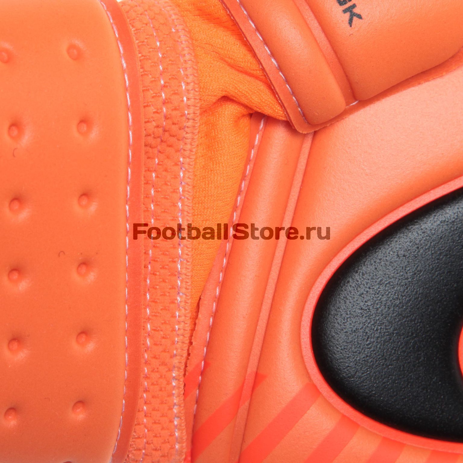 Перчатки вратарские Nike NK GK Premier SGT GS0345-803