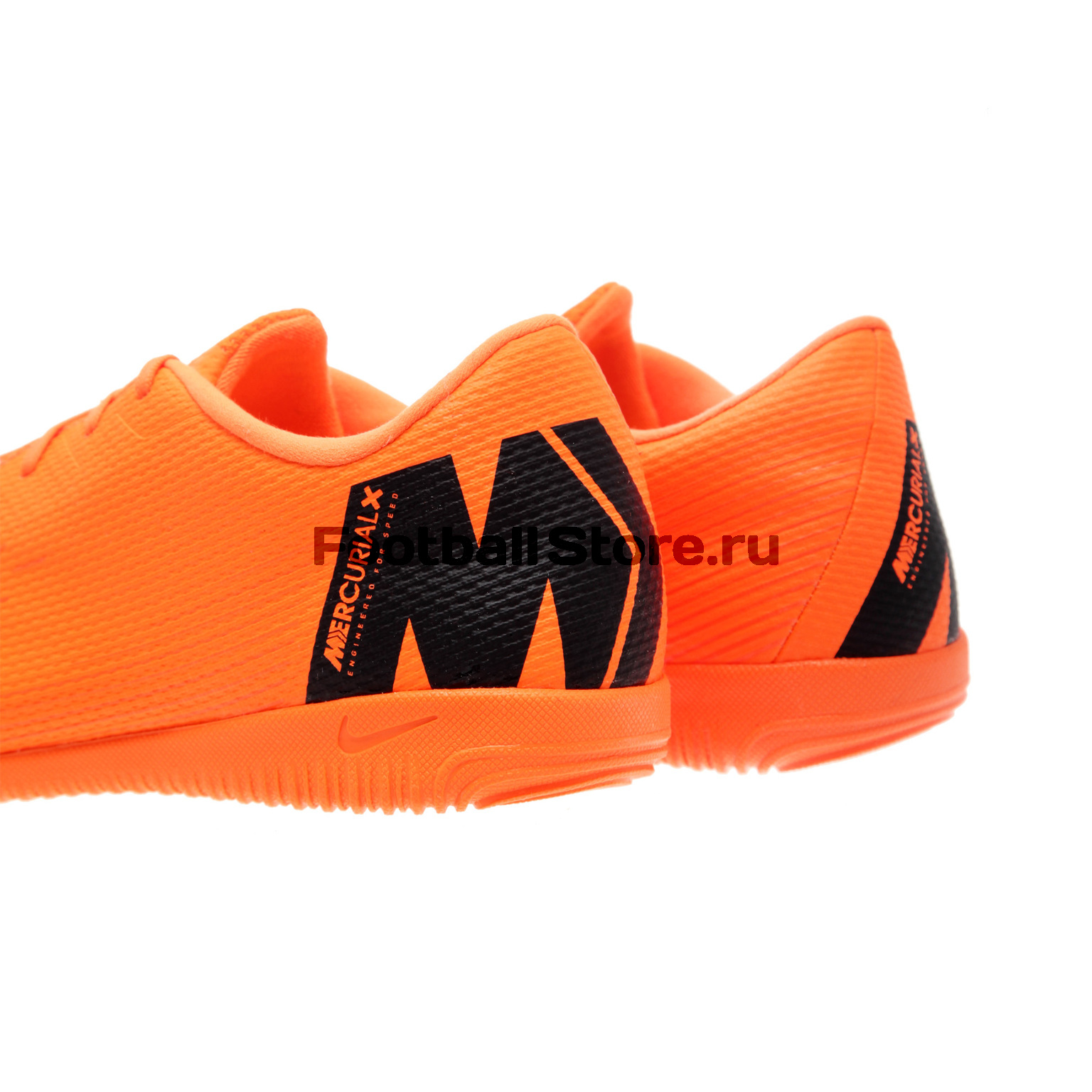 Обувь для зала Nike VaporX 12 Academy IC AH7383-810