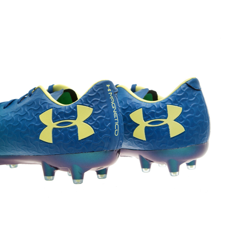 Бутсы Under Armour Magnetico Pro FG 3000111-300 