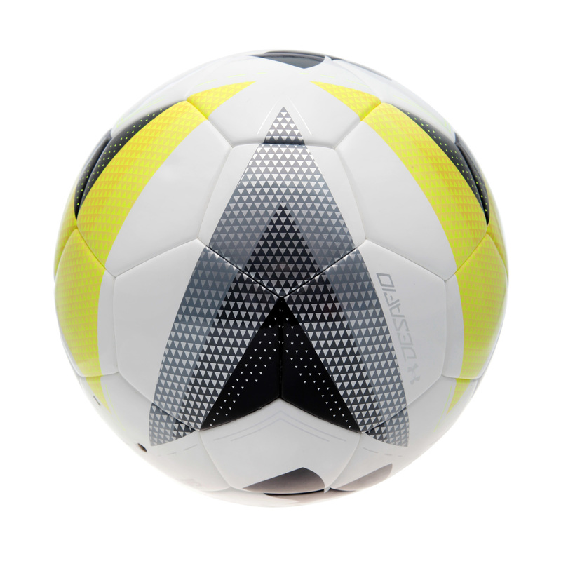 Футбольный мяч Under Armour 495 SB 1245171-101