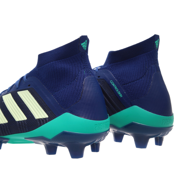 Бутсы Adidas Predator 18.1 FG CM7411 