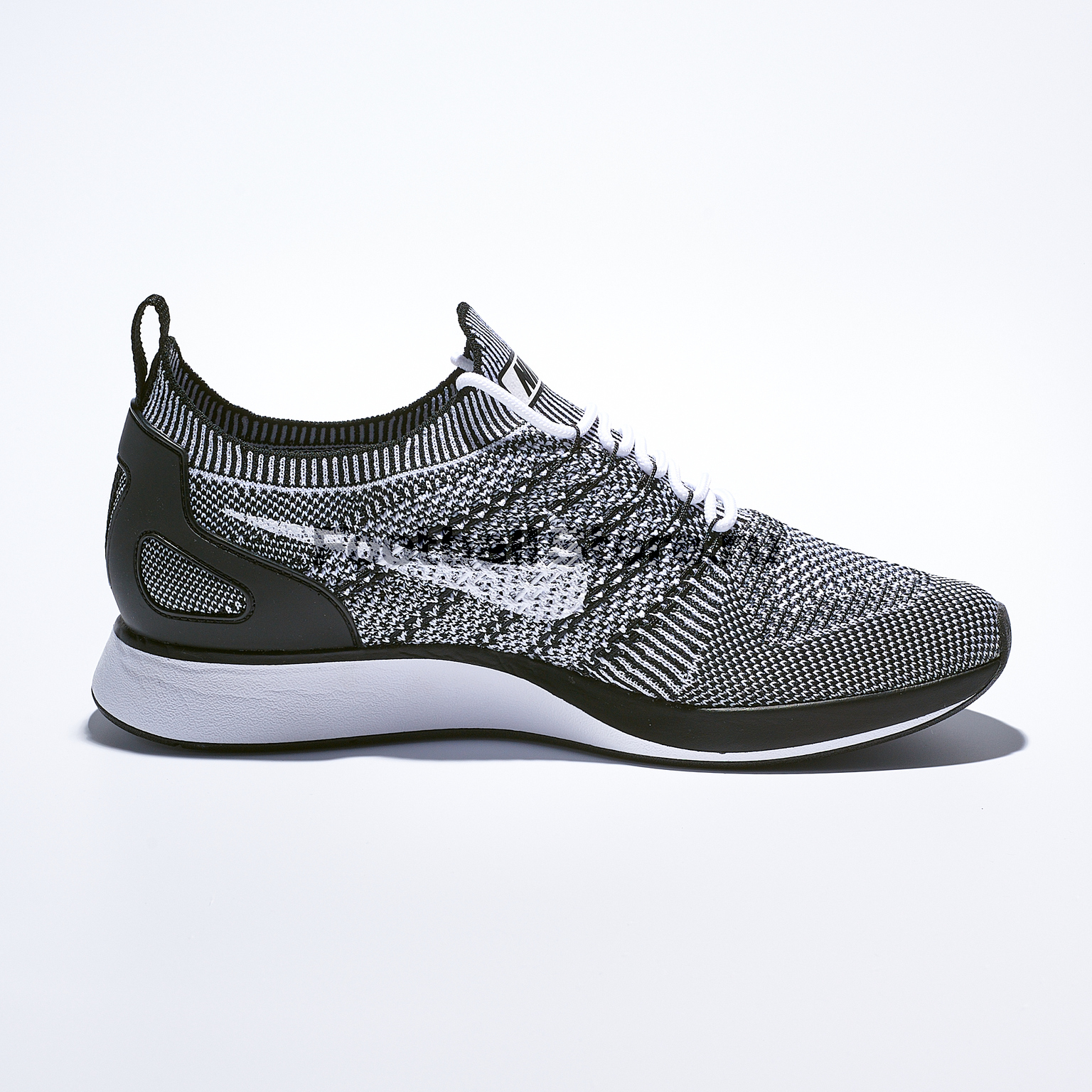 Кроссовки Nike Air Zoom Mariah Flyknit Racer 918264-102