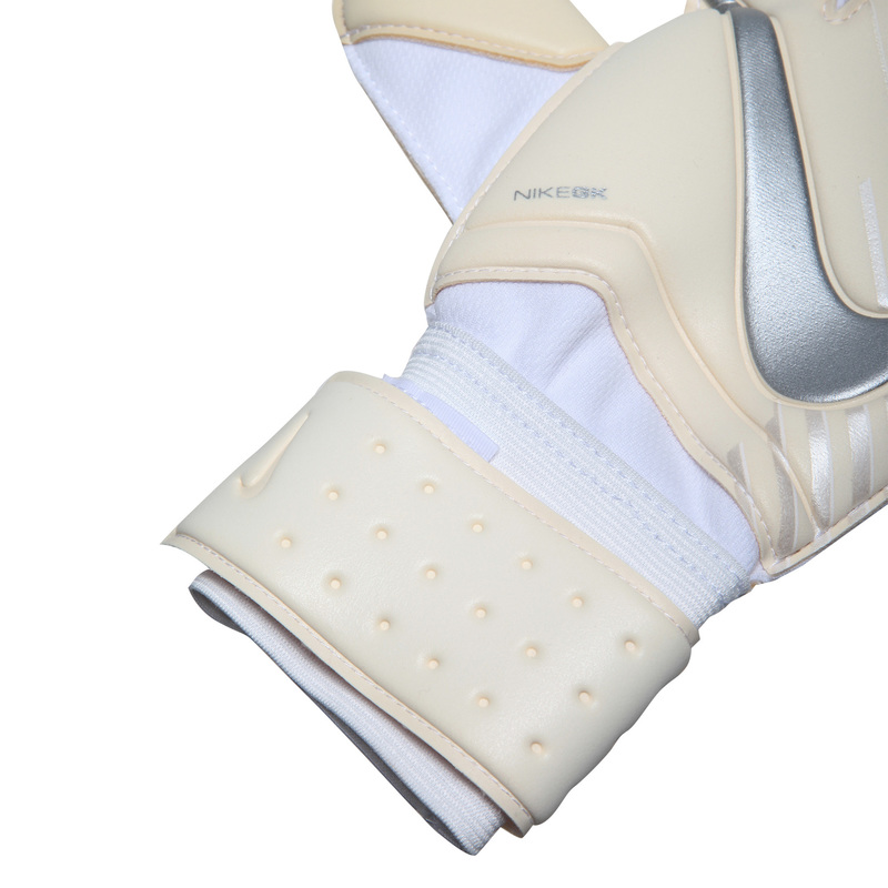Перчатки вратарские Nike GK Grip 3 GS0342-100