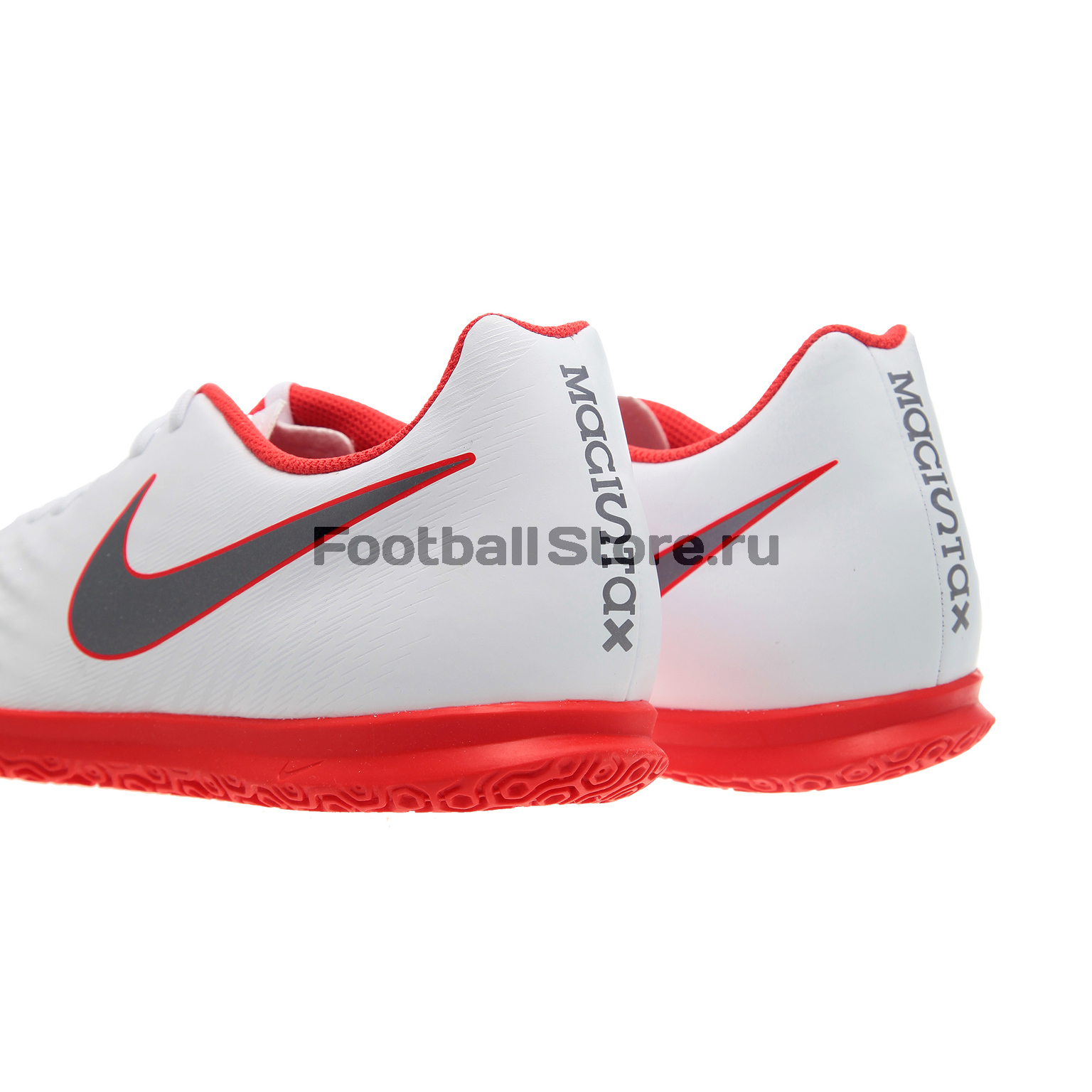 Обувь для зала Nike Obra 2 Club IC AH7310-107