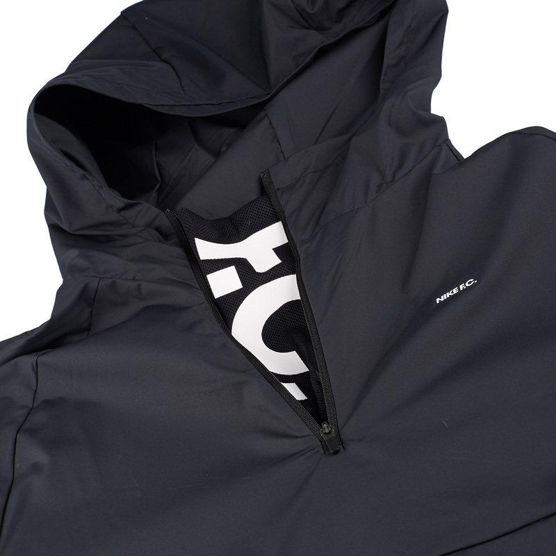 Ветровка Nike F.C. Hooded 928879-010