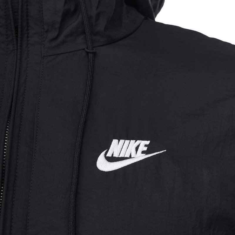 Ветровка Nike Sportswear 928857-010