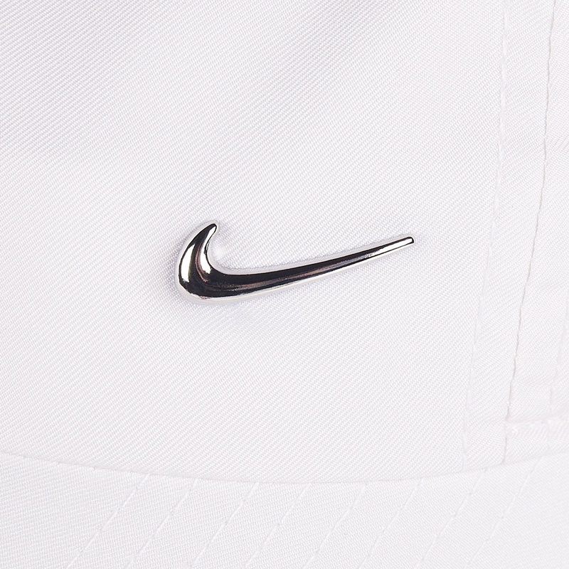 Бейсболка Nike Cap Metal Swoosh 943092-100 