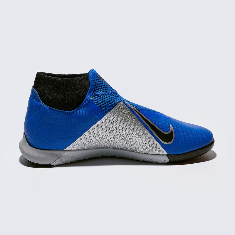 Футзалки Nike Phantom Vision Academy DF IC AO3267-400