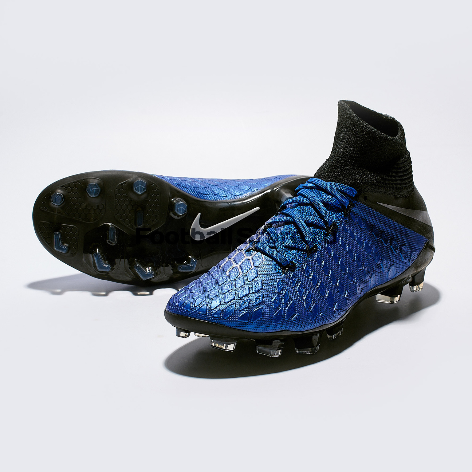 Бутсы детские Nike Hypervenom 3 Elite DF FG AJ3791-400