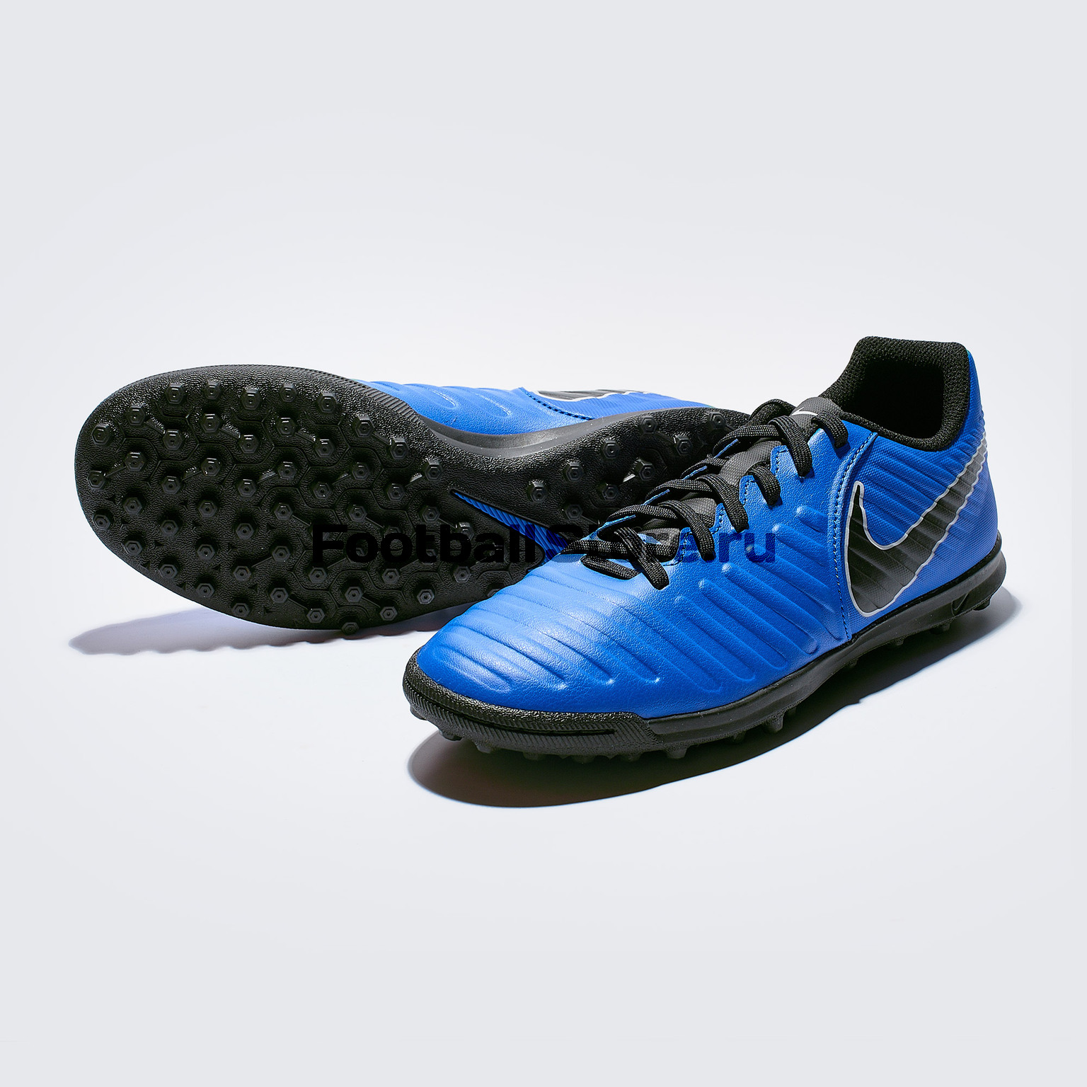 Шиповки Nike LegendX 7 Club TF AH7248-400