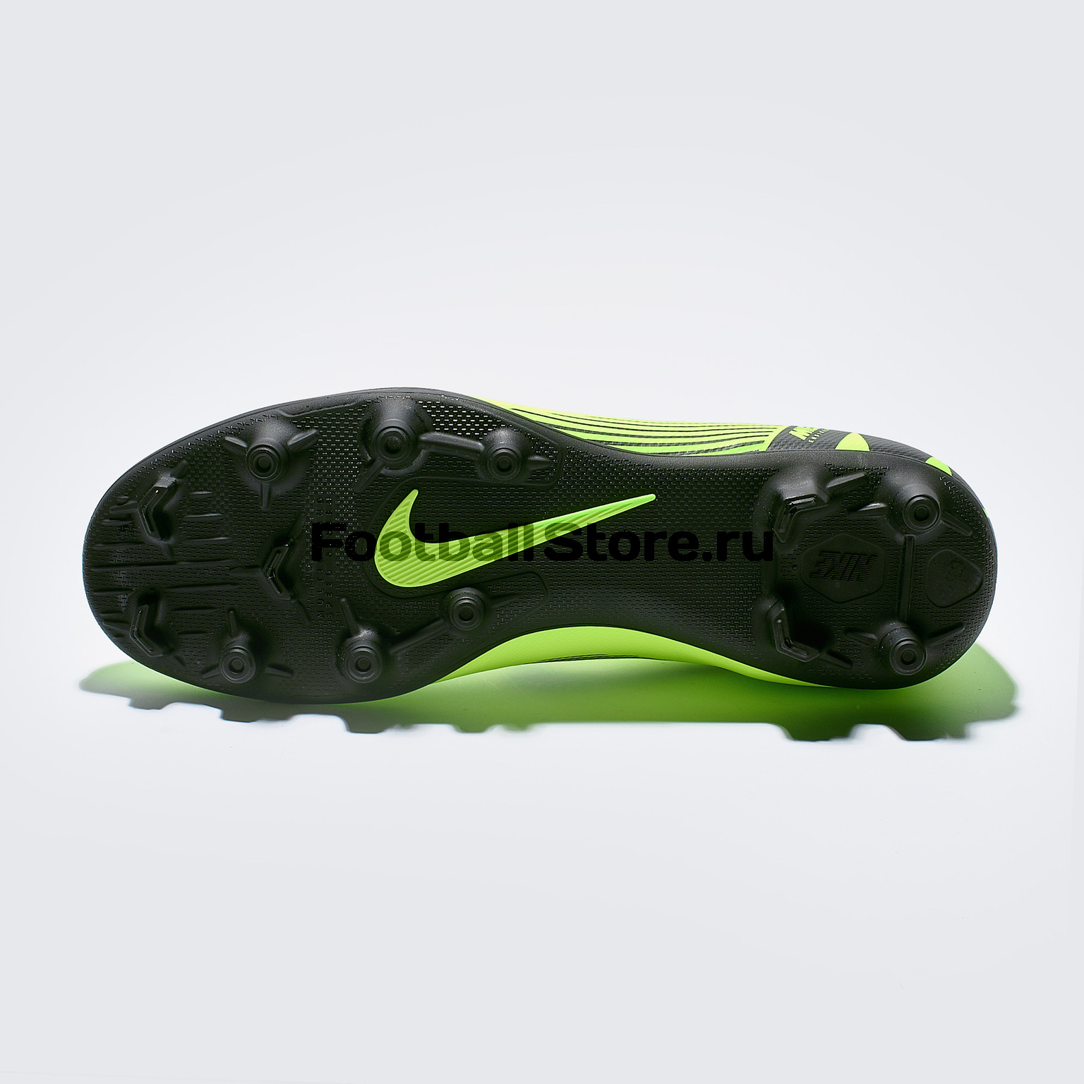 Бутсы Nike SuperFly 6 Club FG/MG AH7363-701