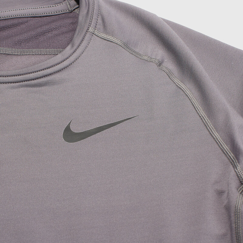 Белье футболка Nike Therma Top LS 929721-036