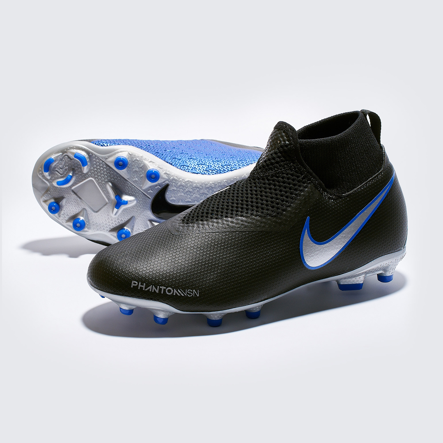 Бутсы детские Nike Phantom Vision Academy DF FG/MG AO3287-004