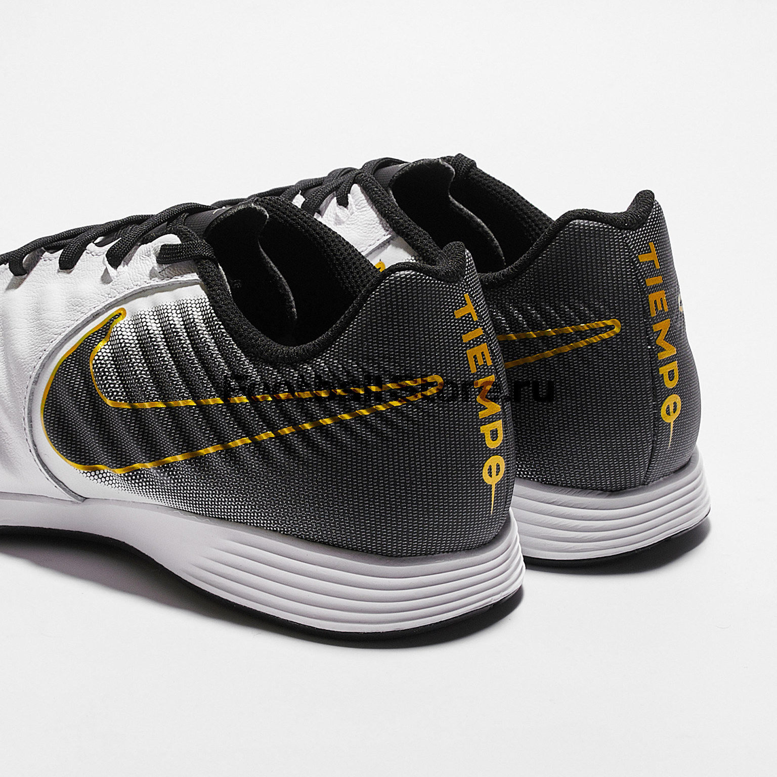 Обувь для зала Nike LegendX 7 Academy IC AH7244-100