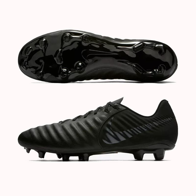 Бутсы Nike Tiempo Legend 7 Academy MG AO2596-001