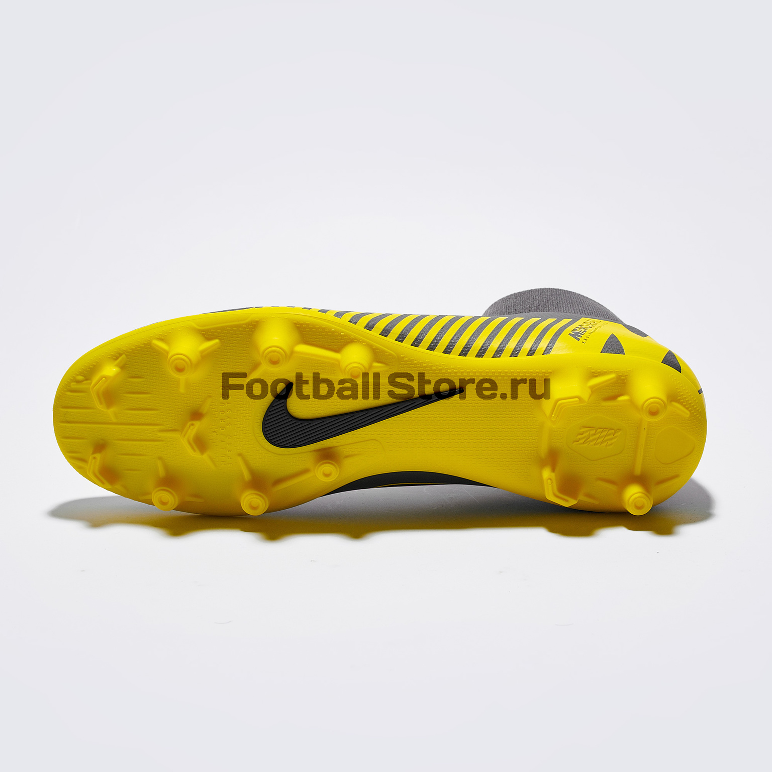 Бутсы Nike SuperFly 6 Club FG/MG AH7363-070