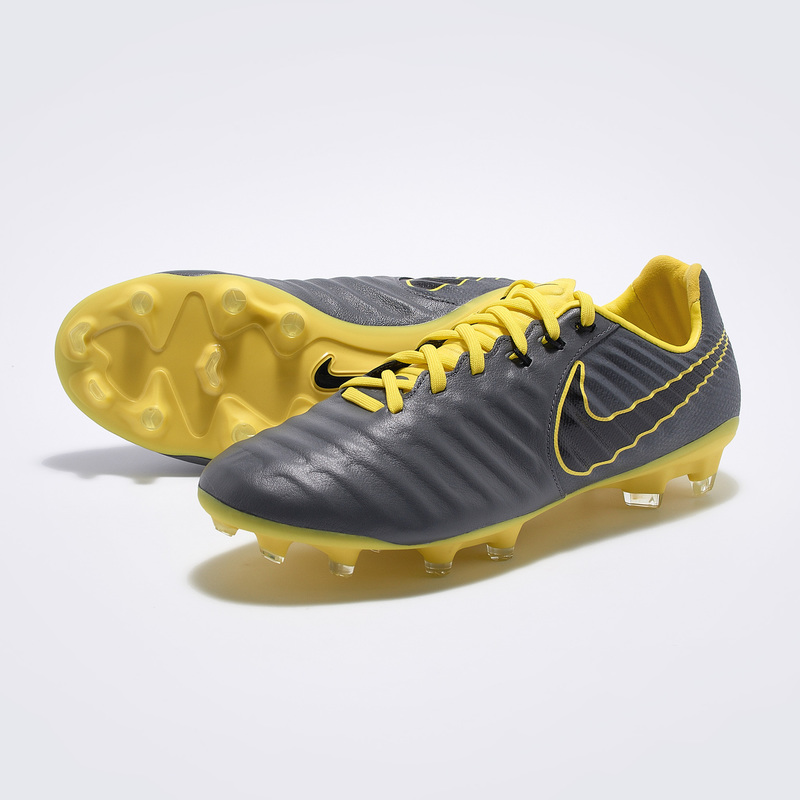 Бутсы Nike Legend 7 Pro FG AH7241-070