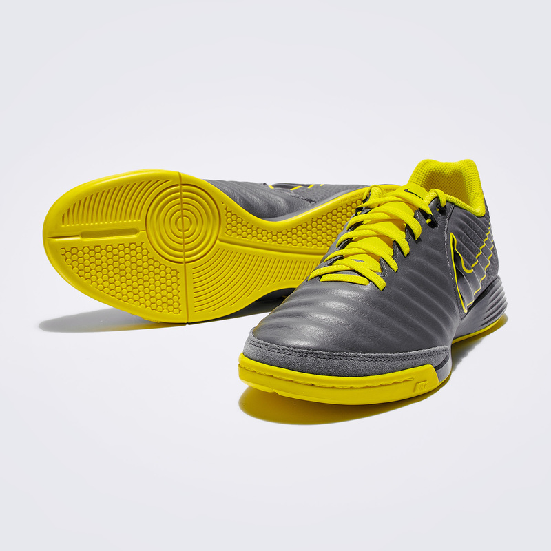 Футзалки Nike Legend 7 Academy IC AH7244-070