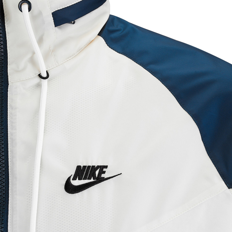 Ветровка Nike Windrunner AR2209-134