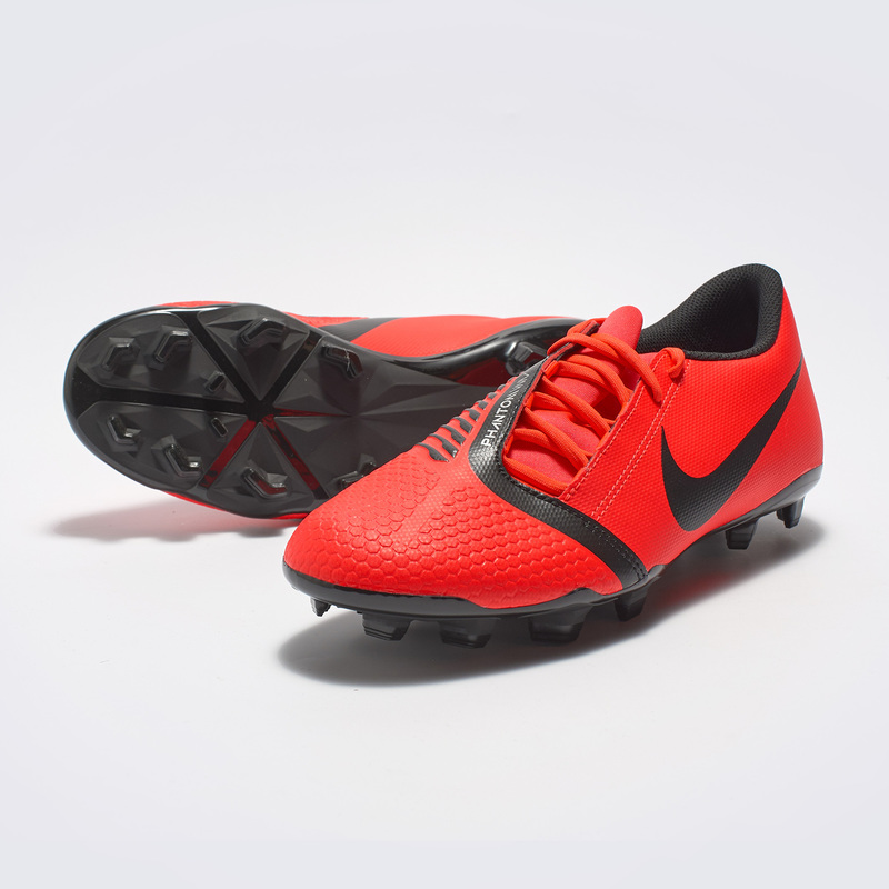 Бутсы Nike Phantom Venom Club FG AO0577-600